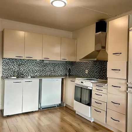 Bright And Modern Three-room With Balcony 아파트